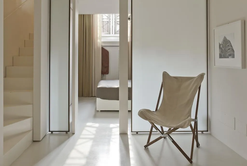 Apartment Suitime Milan Italy
